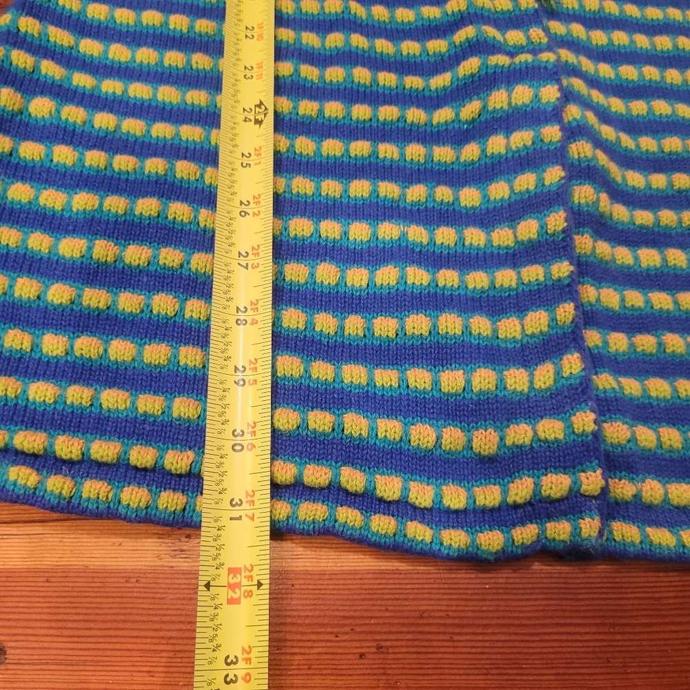 Colorful Peacock Themed Long Cardigan - Picture 11 of 15